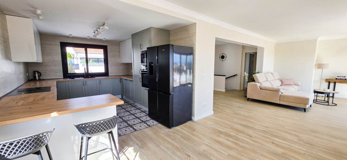 Image No.4-4 Bed Villa for sale