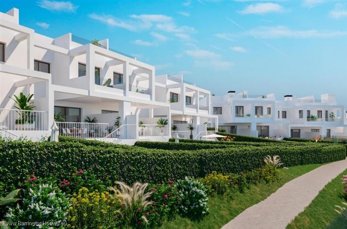 Image No.7-3 Bed Property for sale