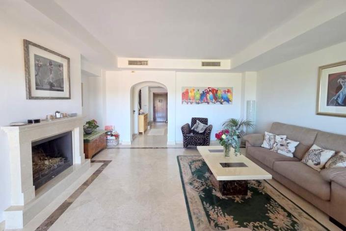 Image No.7-3 Bed Townhouse for sale