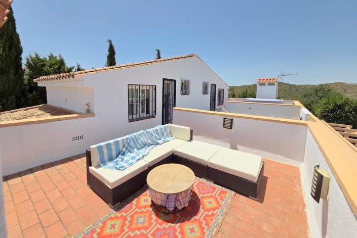 Image No.9-5 Bed Villa for sale