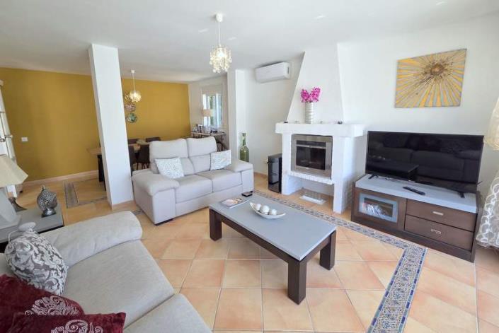 Image No.3-5 Bed Villa for sale