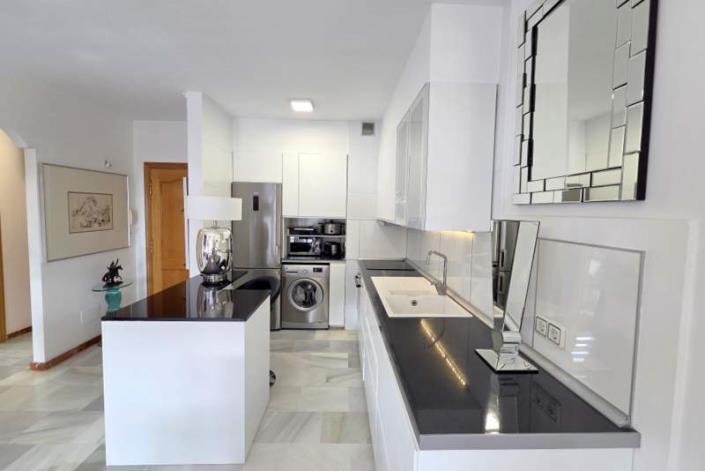 Image No.6-2 Bed Apartment for sale