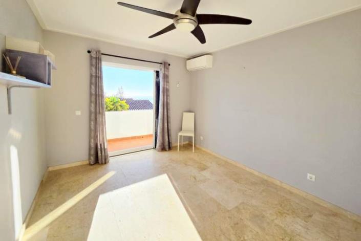 Image No.14-3 Bed House for sale