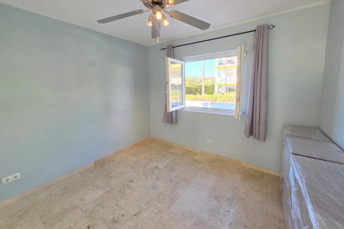 Image No.17-3 Bed House for sale