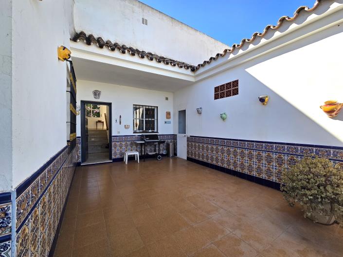 Image No.20-3 Bed Villa for sale