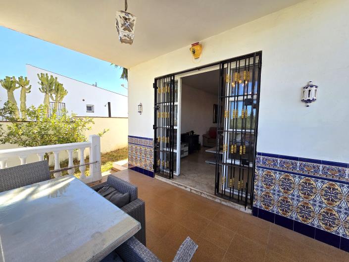 Image No.18-3 Bed Villa for sale