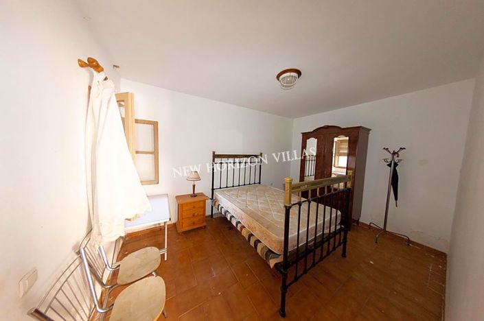 Image No.1-3 Bed Property for sale
