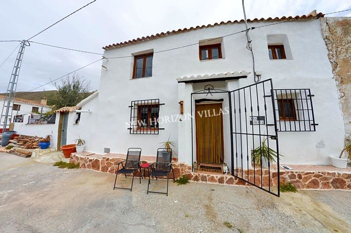 Image No.1-3 Bed Property for sale
