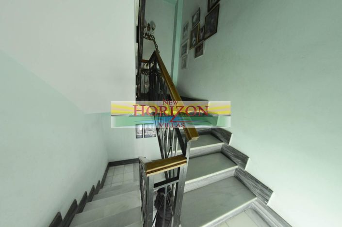 Image No.1-3 Bed Property for sale