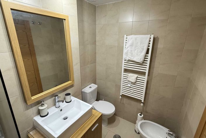 Image No.17-2 Bed Apartment for sale