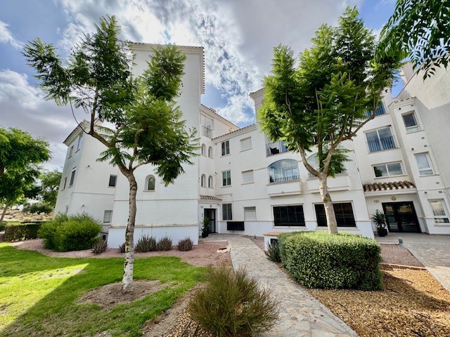 Image No.28-2 Bed Apartment for sale