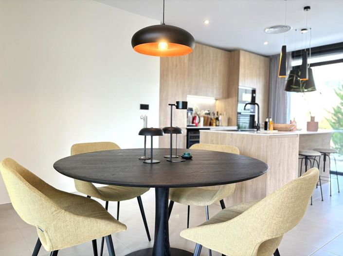 Image No.18-4 Bed Villa for sale