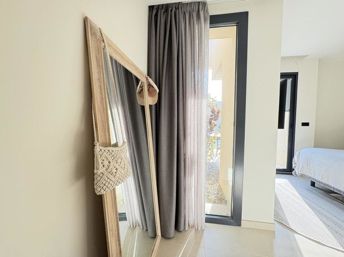 Image No.36-4 Bed Villa for sale