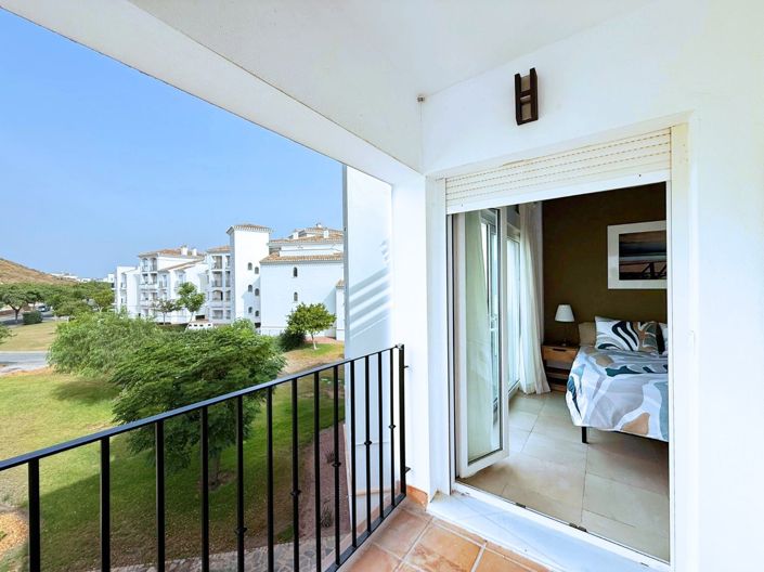 Image No.19-2 Bed Apartment for sale