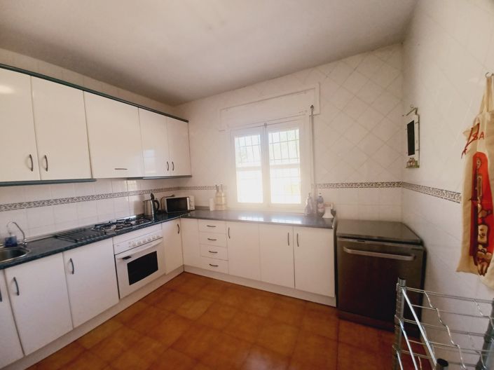 Image No.13-4 Bed Villa for sale