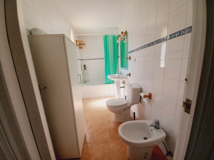 Image No.26-4 Bed Villa for sale