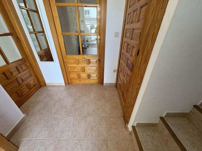 Image No.6-3 Bed Villa for sale