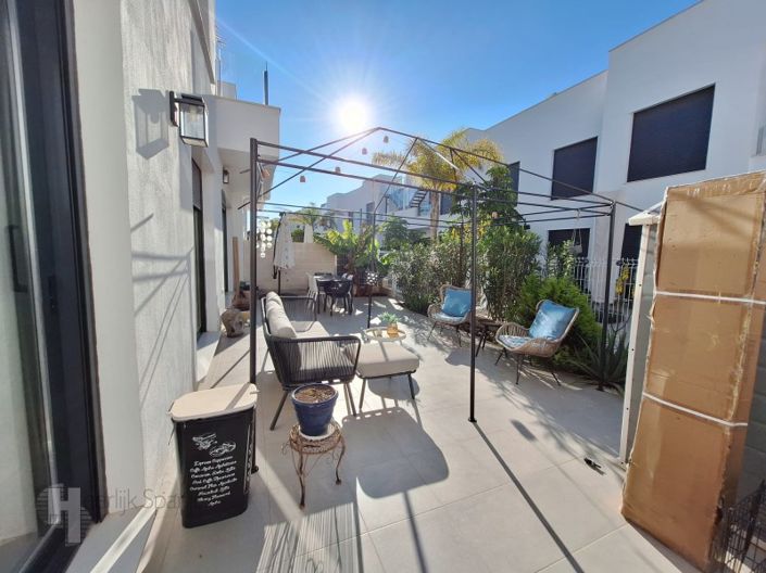 Image No.31-3 Bed Apartment for sale