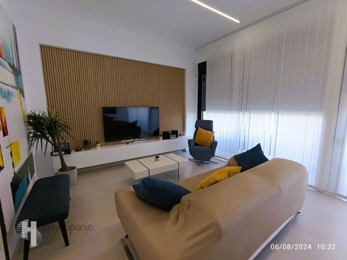 Image No.13-3 Bed Apartment for sale