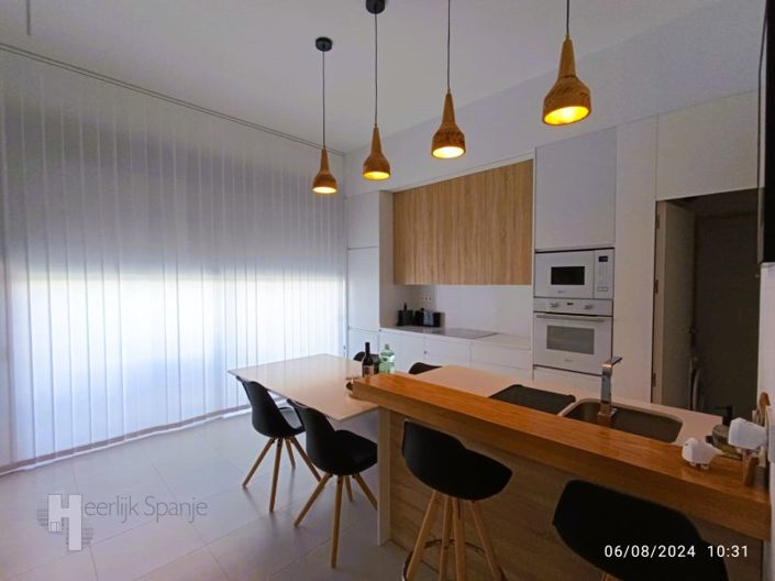 Image No.6-3 Bed Apartment for sale