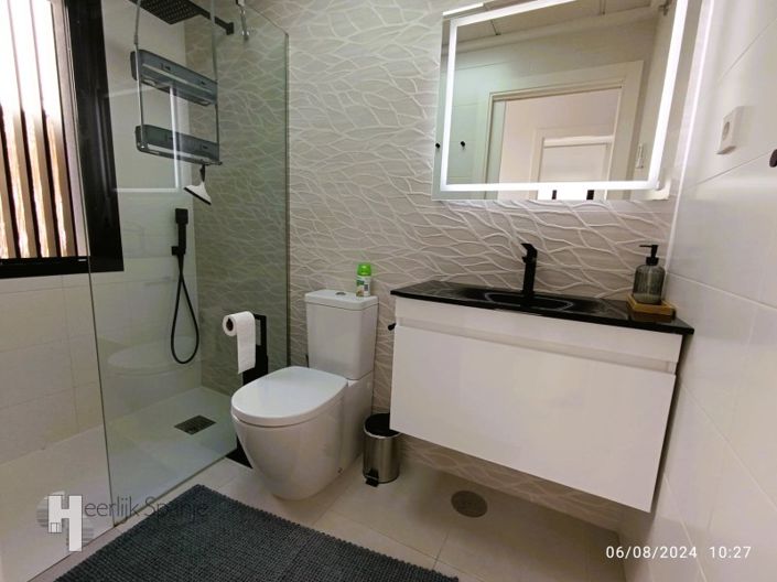 Image No.22-3 Bed Apartment for sale