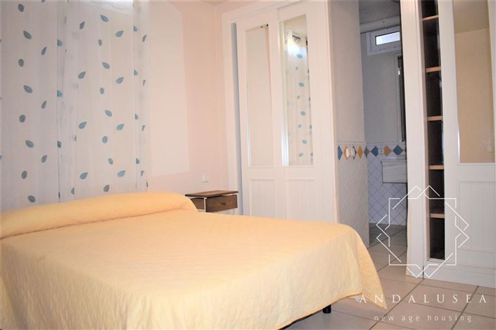 Image No.31-4 Bed Property for sale