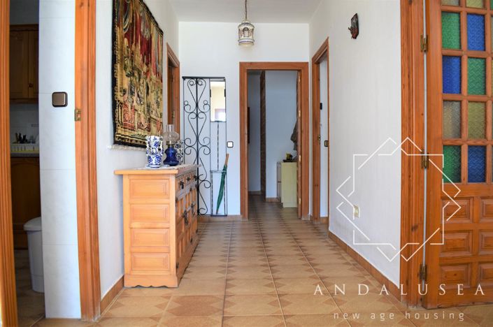 Image No.6-3 Bed Property for sale