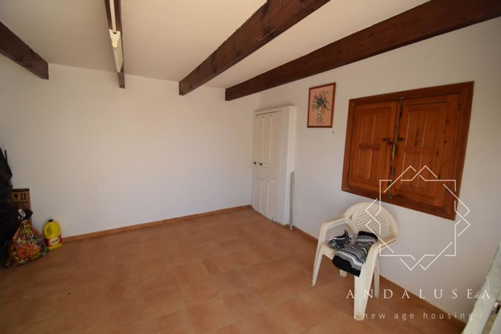 Image No.38-3 Bed Property for sale