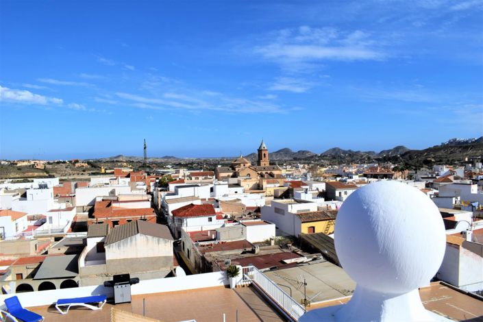 Image No.47-6 Bed Property for sale