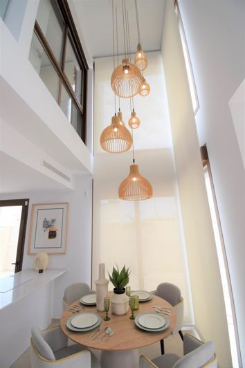 Image No.11-3 Bed Property for sale