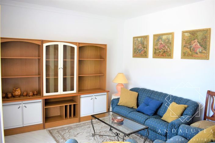 Image No.10-4 Bed Property for sale