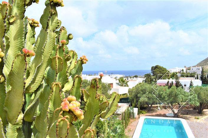 Image No.32-5 Bed Property for sale