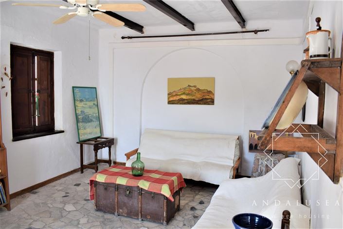 Image No.13-3 Bed Property for sale