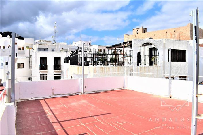 Image No.2-3 Bed Property for sale