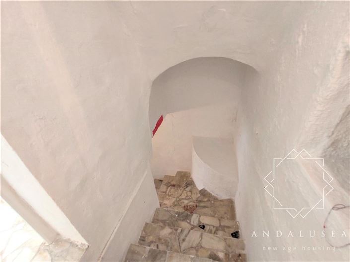 Image No.21-3 Bed Property for sale