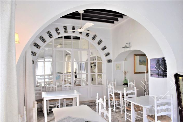 Image No.48-3 Bed Property for sale