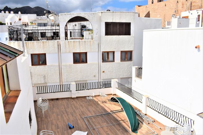 Image No.64-3 Bed Property for sale