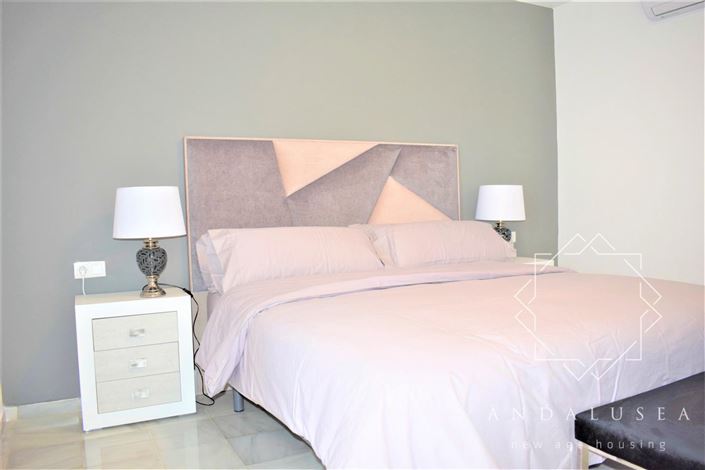 Image No.33-4 Bed Property for sale