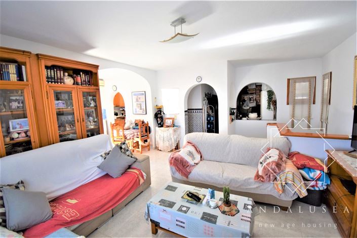 Image No.9-4 Bed Property for sale