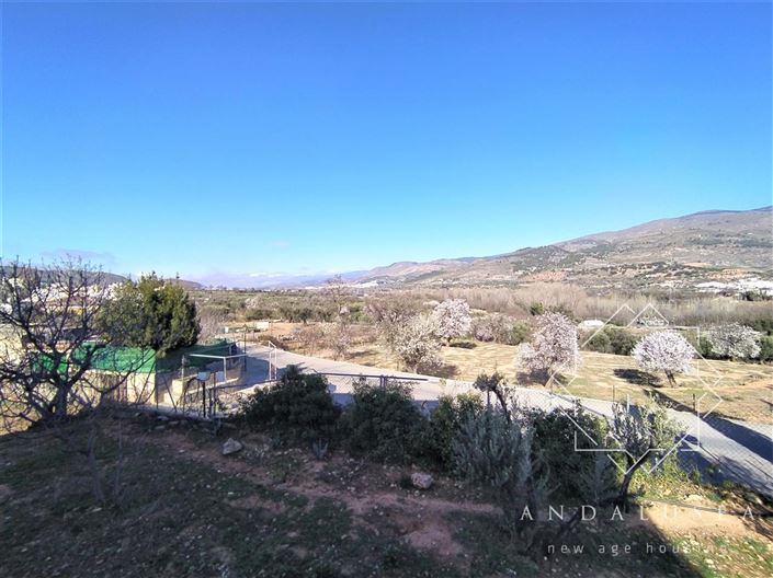 Image No.58-5 Bed Property for sale