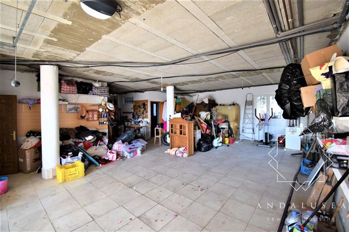 Image No.33-3 Bed Property for sale