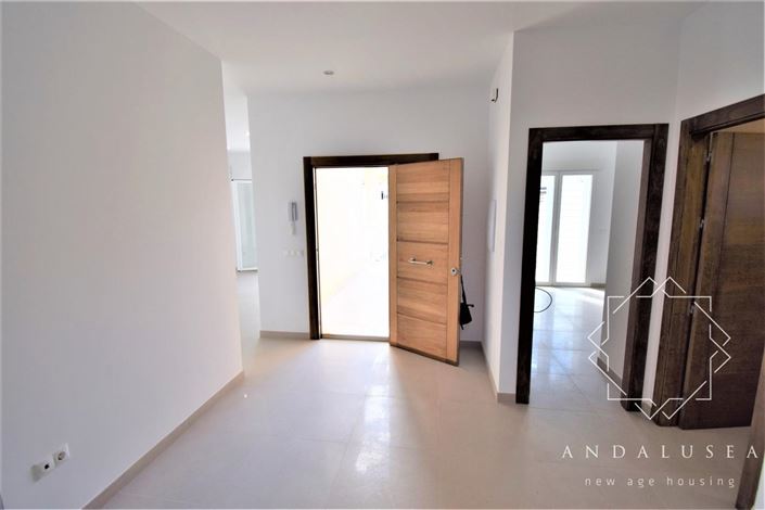 Image No.23-4 Bed Property for sale