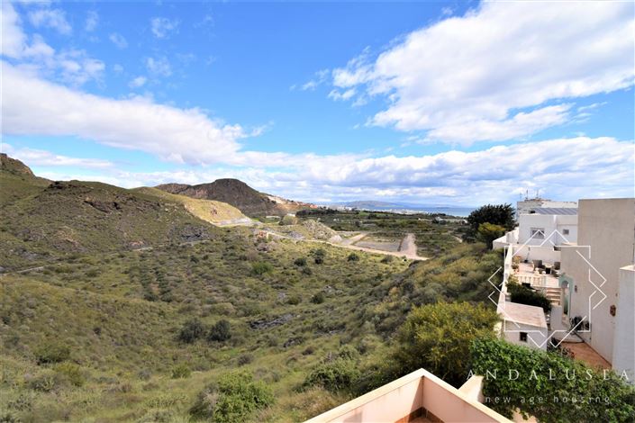 Image No.48-4 Bed Property for sale