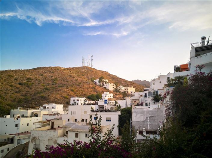 Image No.55-13 Bed Property for sale