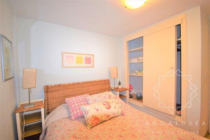 Image No.36-5 Bed Property for sale