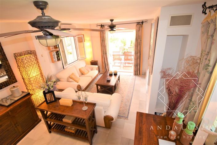 Image No.5-5 Bed Property for sale