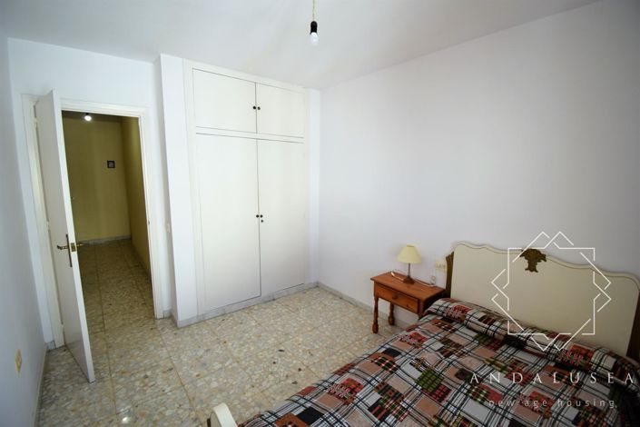 Image No.31-4 Bed Property for sale