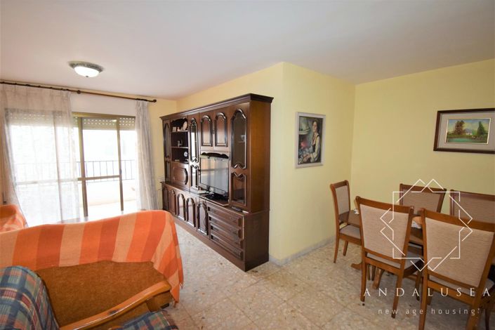 Image No.7-4 Bed Property for sale