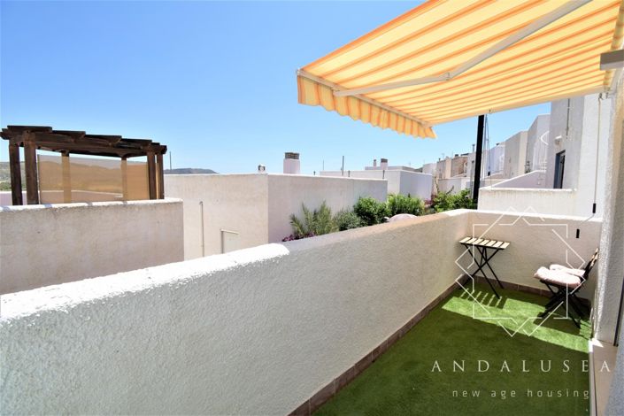 Image No.28-2 Bed Property for sale