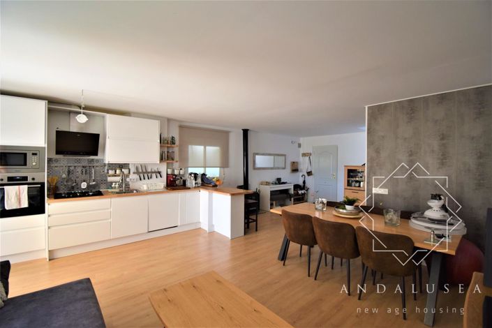 Image No.4-2 Bed Property for sale